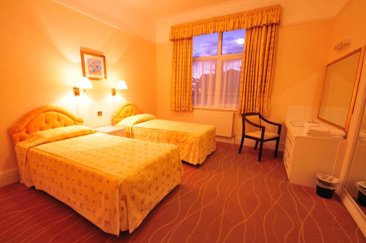 The Devoncourt Resort Exmouth Eksteriør bilde