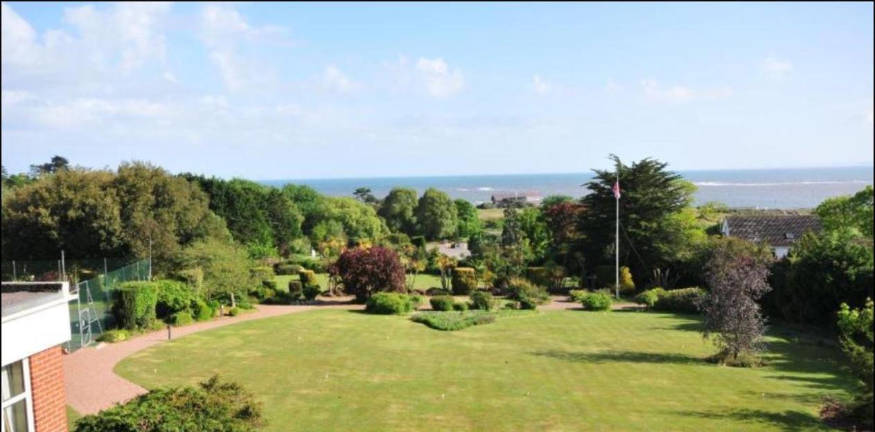 The Devoncourt Resort Exmouth Eksteriør bilde